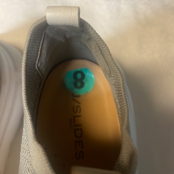 Bootie style tennis shoes - Picture 6 of 8